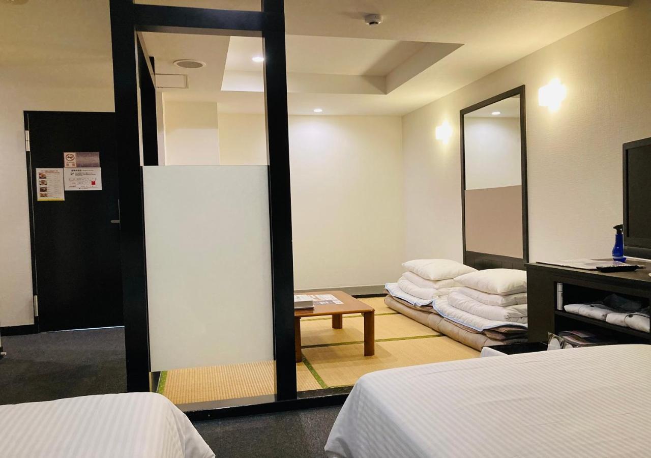 Okinawa Hotel Precia Naha Quarto foto